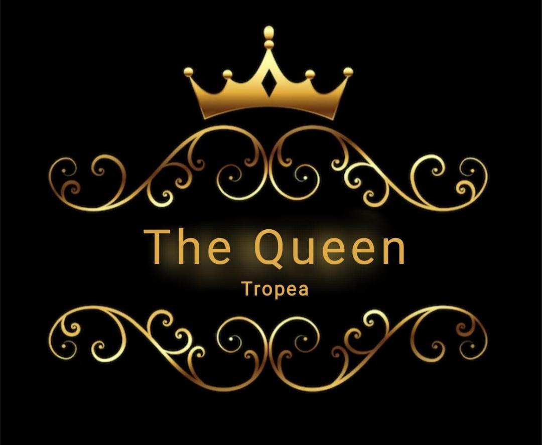 The Queen トロペーア エクステリア 写真